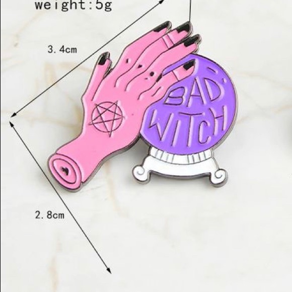 Bad Witch 🧙🏻‍♀️ pentagram Wiccan pagan brooch - Picture 2 of 4